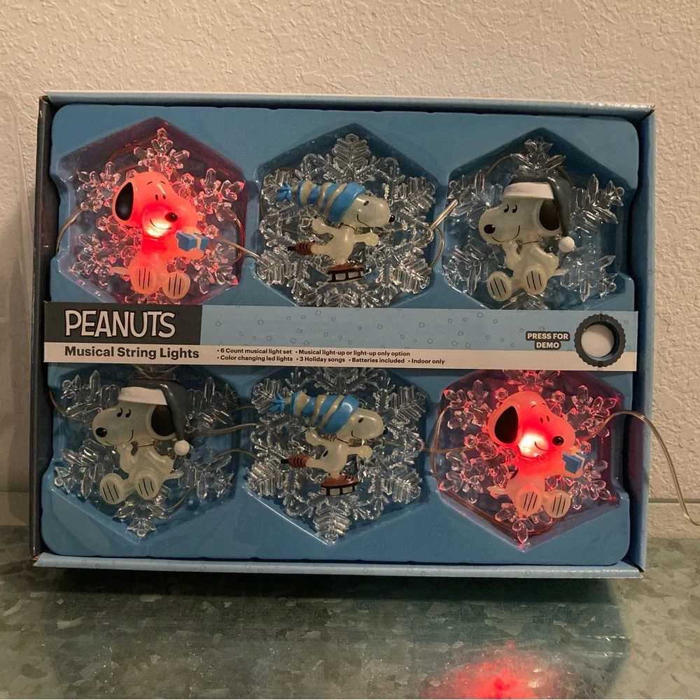 Peanuts Musical String Lights - Picture 10 of 10